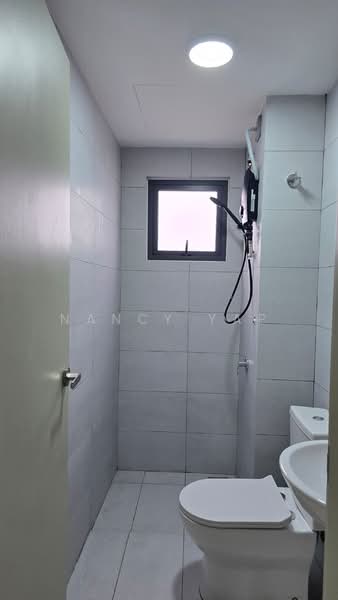 Kediaman Servis untuk Disewa di Seiring Residensi - Nancy Yap - Bathroom - PropertyGuru.com.my