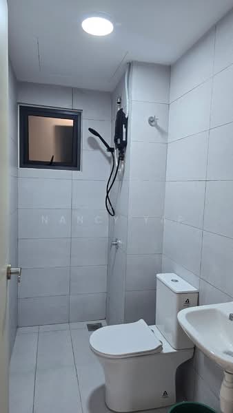 Kediaman Servis untuk Disewa di Seiring Residensi - Nancy Yap - Bathroom - PropertyGuru.com.my