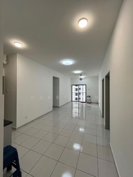 Service Residence for Rent at Residensi Mutiara Emas Kajang - Harry Tan - Living Room - PropertyGuru.com.my