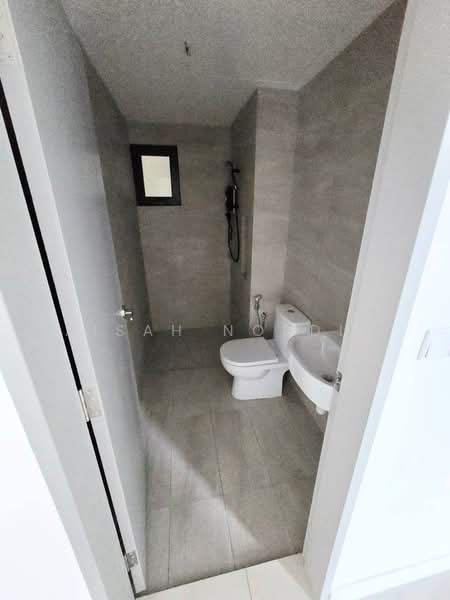 Condominium for Rent at Skyline KL - Aisah Nordin - Bathroom - PropertyGuru.com.my