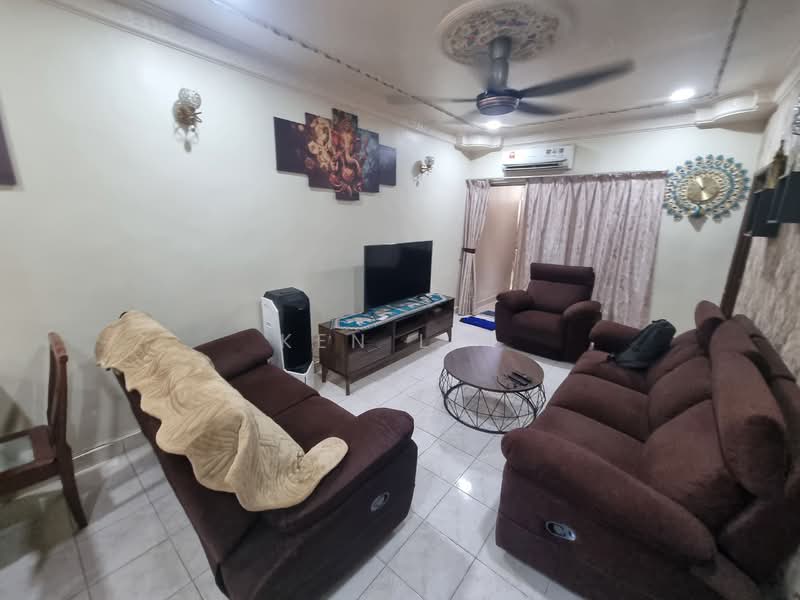 Condominium for Sale at Avant Court - Ken Lai - Living Room - PropertyGuru.com.my