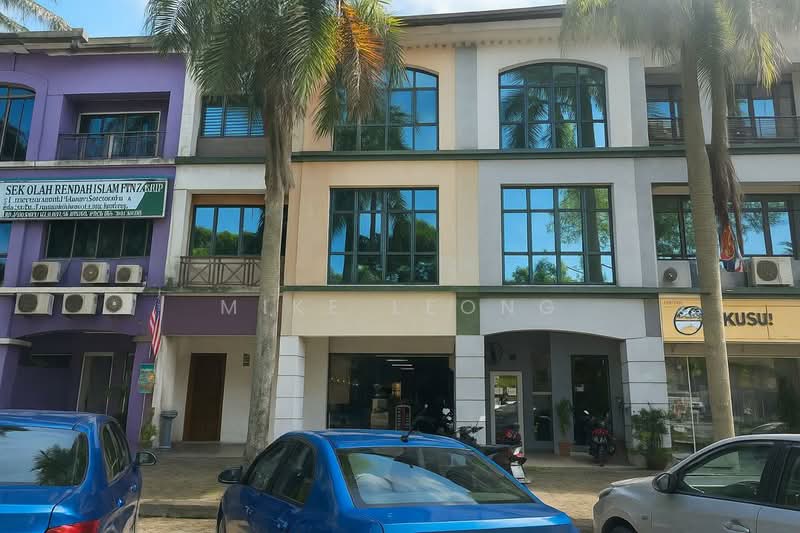 jalan astaka M u8/M, bukit jelutong, shah alam untuk Untuk Dijual - RM 1,600,000, Feb 2026 - Exterior - PropertyGuru.com.my