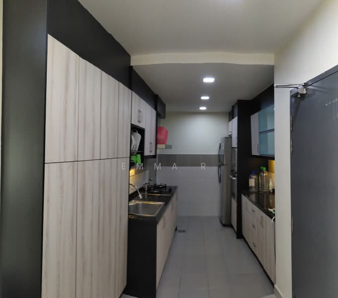 Service Residence for Sale at Garden @ One South - Emma R - Kitchen - PropertyGuru.com.my