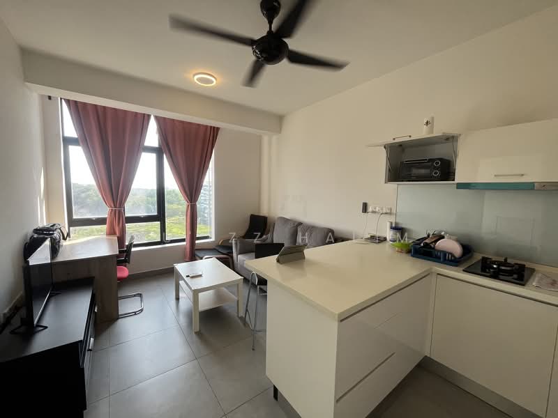 Servis Apartment untuk Disewa di Kanvas SOHO - Mu'izz Halim - Living Room - PropertyGuru.com.my