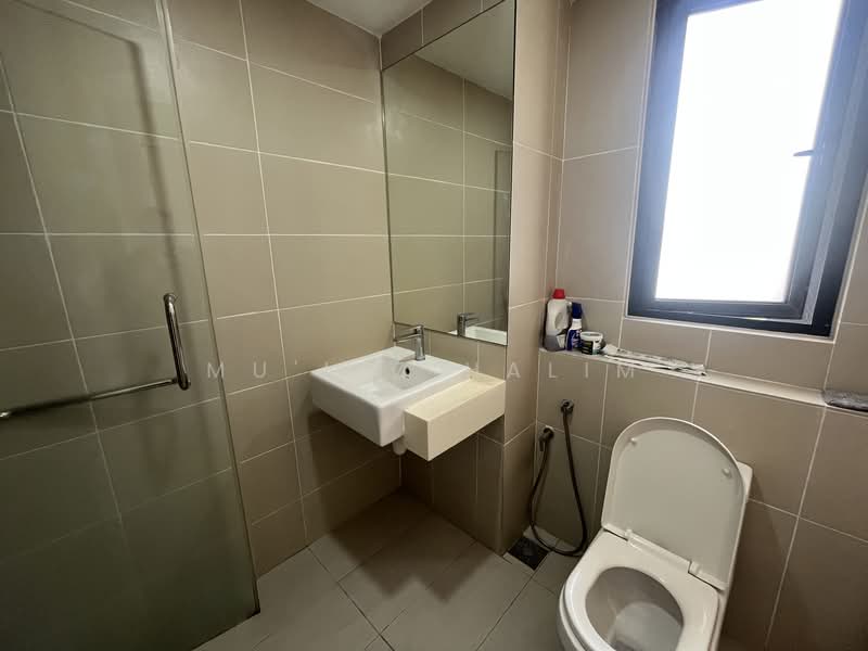 Servis Apartment untuk Disewa di Kanvas SOHO - Mu'izz Halim - Bathroom - PropertyGuru.com.my