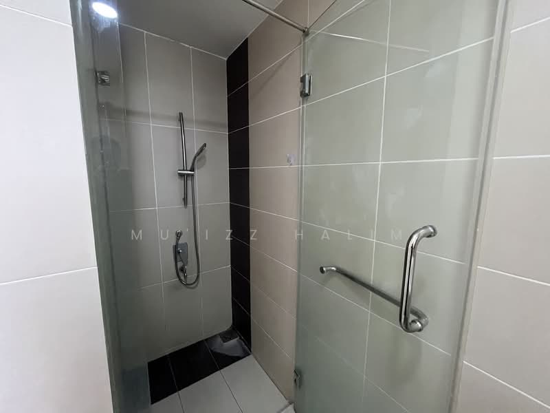 Servis Apartment untuk Disewa di Kanvas SOHO - Mu'izz Halim - Bathroom - PropertyGuru.com.my