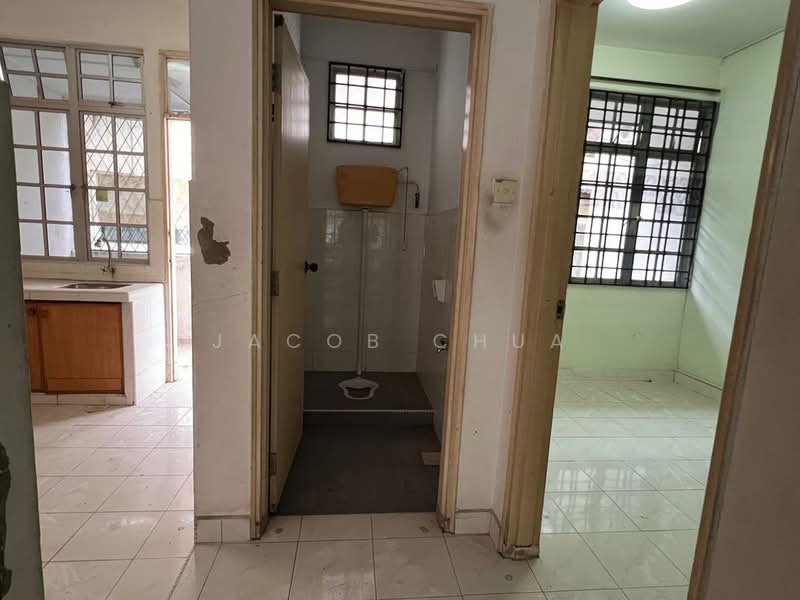2-storey Terraced House for Sale in Tampoi (Johor) - Jacob Chua - Kitchen - PropertyGuru.com.my
