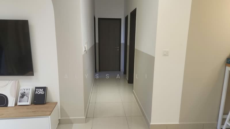Service Residence for Rent at Twin Tower Residence - Alyssa Lim - Corridor - PropertyGuru.com.my
