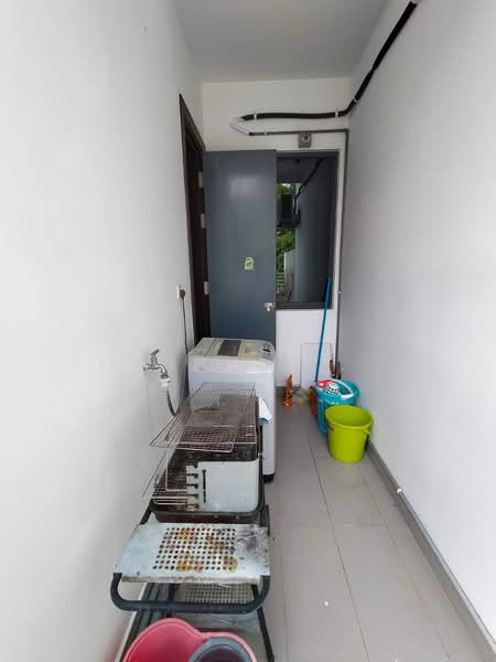 3-storey Terraced House for Rent in Sungai Ara (Penang) - Xinnee . - Corridor - PropertyGuru.com.my