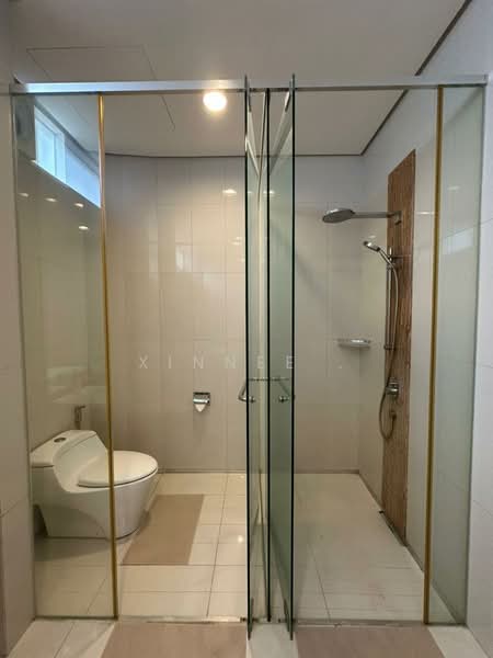 Condominium for Rent at 8 Gurney (The Shore Condominium) - Xinnee . - Bathroom - PropertyGuru.com.my