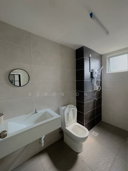 Vista Harmoni Residences untuk Untuk Disewa - RM 2,200 /bulan, Feb 2026 - Bathroom - PropertyGuru.com.my