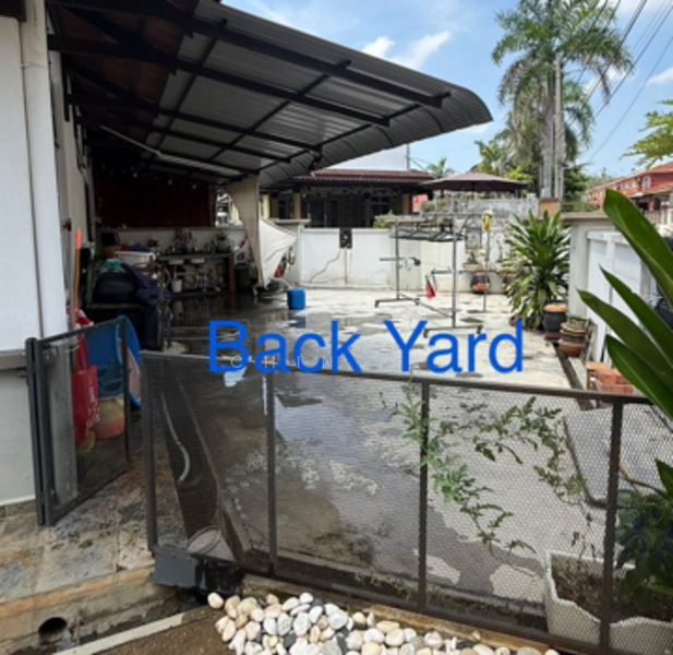 2-storey Terraced House for Sale in Taman Cheng Setia (Cheng) - CHIN FN - Exterior - PropertyGuru.com.my