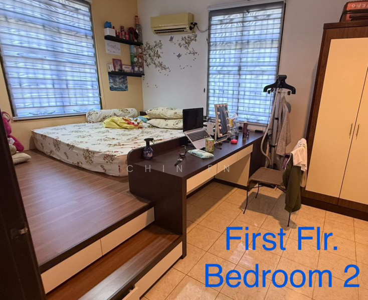 2-storey Terraced House for Sale in Taman Cheng Setia (Cheng) - CHIN FN - Bedroom - PropertyGuru.com.my