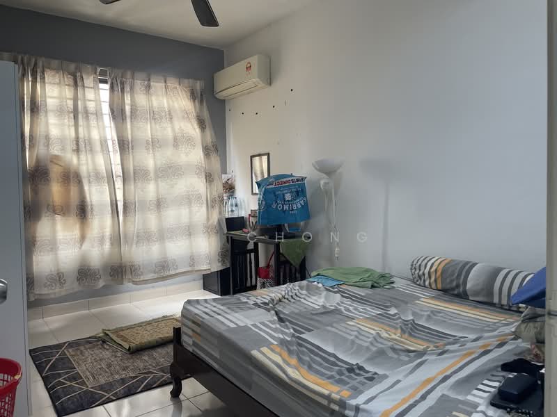 Condominium for Sale at Laman Tasik - CK Chong - Bedroom - PropertyGuru.com.my
