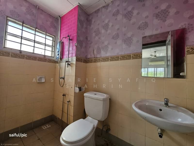 Bukit Raja untuk Untuk Dijual - RM 670,000, Feb 2026 - Bathroom - PropertyGuru.com.my