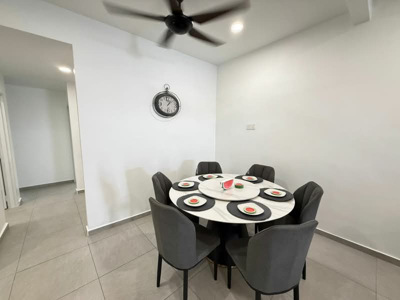 Taman Hilir untuk Untuk Dijual - RM 598,000, Mac 2026 - Dining Room - PropertyGuru.com.my