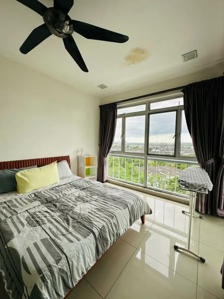 Condominium for Rent at Fairway Suites - Joan Tong - Bedroom - PropertyGuru.com.my