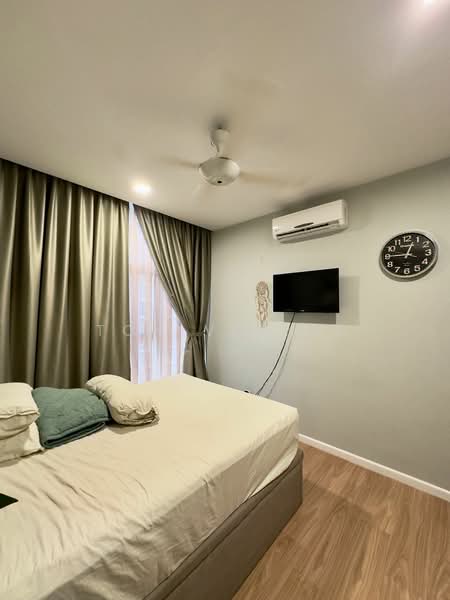 Condominium for Rent at Lakefront Residence - TOH VICKIE - Bedroom - PropertyGuru.com.my