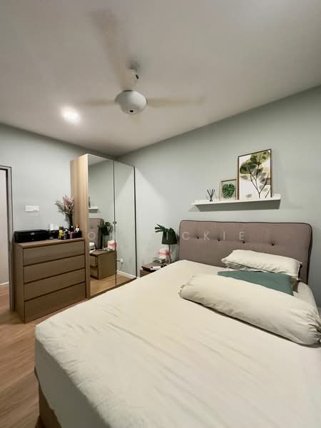 Condominium for Rent at Lakefront Residence - TOH VICKIE - Bedroom - PropertyGuru.com.my