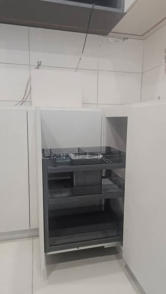 Waterside Residence untuk Untuk Disewa - RM 5,000 /bulan, Mac 2026 - Kitchen - PropertyGuru.com.my