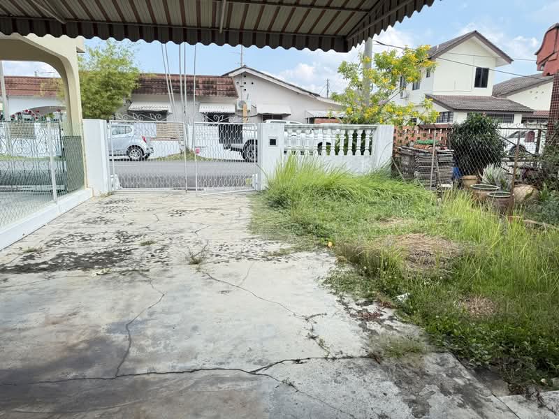 Taman Hilir untuk Untuk Dijual - RM 350,000, Feb 2026 - Exterior - PropertyGuru.com.my