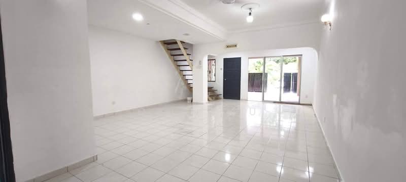 2-storey Terraced House for Sale in Ipoh (Perak) - Ck Nyau - Living Room - PropertyGuru.com.my