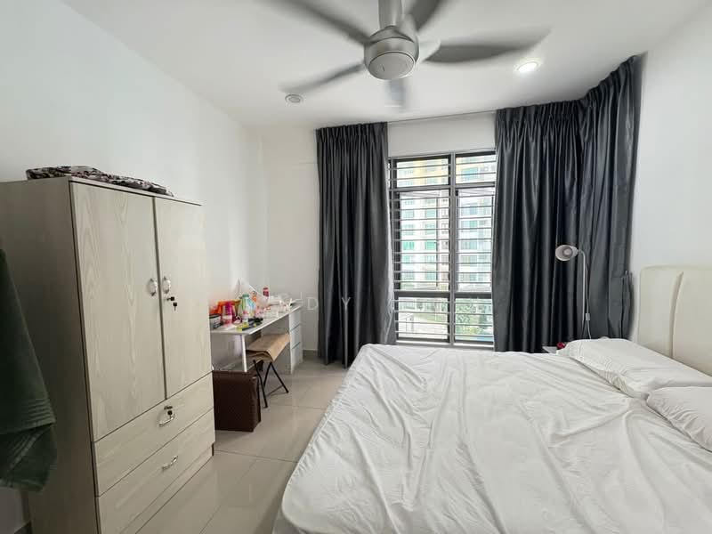Service Residence for Sale at ARC @ Austin Hills - Jeddy Poh - Bedroom - PropertyGuru.com.my