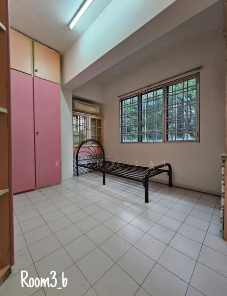 Apartment for Sale at Puteri Court - Kenny Lai - Bedroom - PropertyGuru.com.my