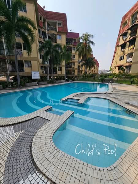 Apartment for Sale at Puteri Court - Kenny Lai - Pool - PropertyGuru.com.my