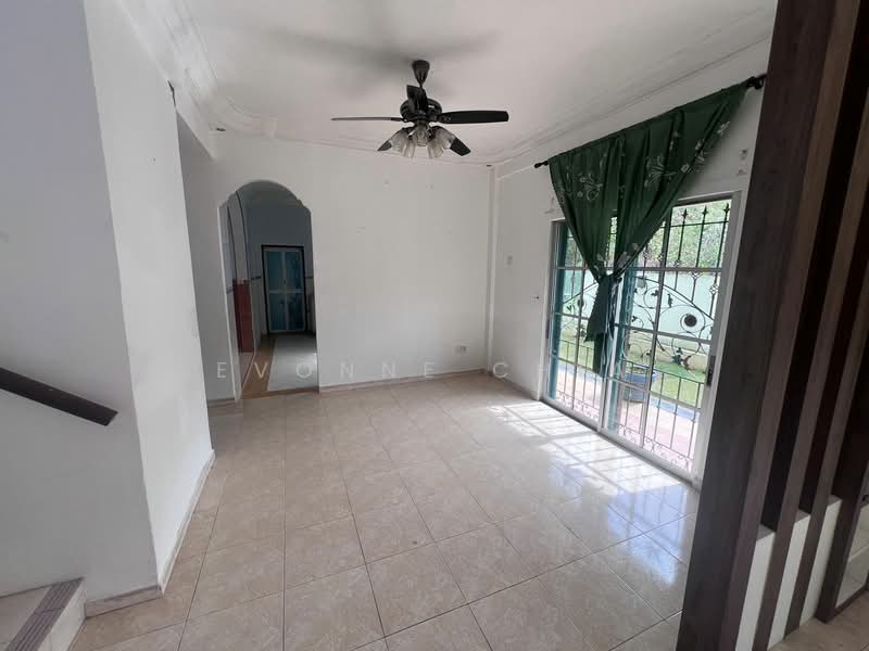 Bungalow for Sale in Johor Bahru (Johor) - Evonne Chia - Living Room - PropertyGuru.com.my