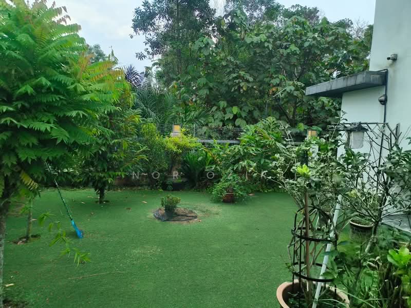 2-storey Terraced House for Sale in Alam Impian (Shah Alam) - Nor Ozir - Garden - PropertyGuru.com.my