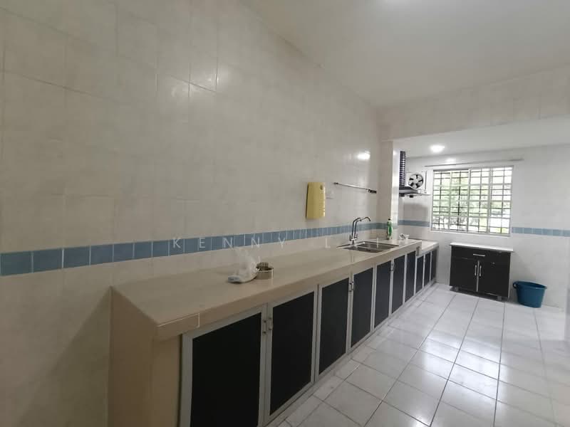 Bandar Sungai Long untuk Untuk Disewa - RM 2,100 /bulan, Feb 2026 - Kitchen - PropertyGuru.com.my