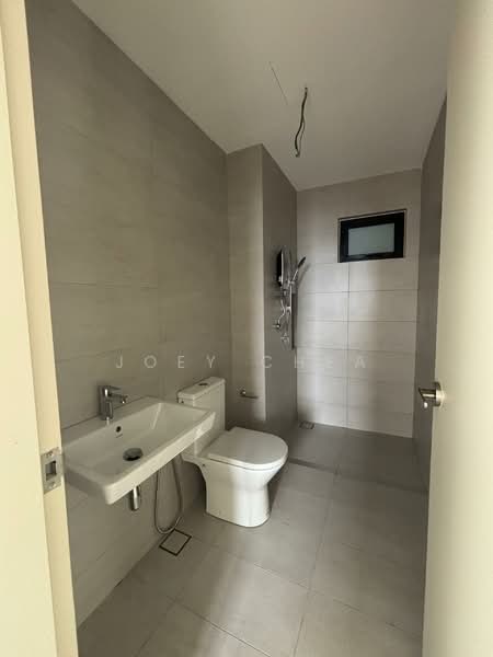 Service Residence for Sale at Residensi Ava @ Kiara Bay - Joey Chea - Bathroom - PropertyGuru.com.my