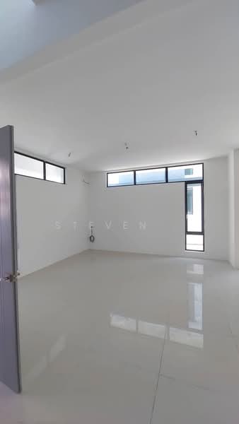 Semi-Detached House for Sale in Taman Silibin Ria (Ipoh) - Steven . - Interior - PropertyGuru.com.my