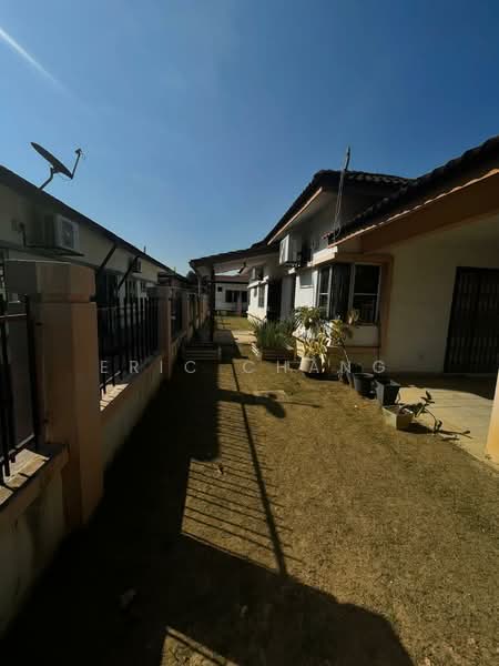 Semi-Detached House for Sale in Kapar (Selangor) - Eric Chang - Exterior - PropertyGuru.com.my