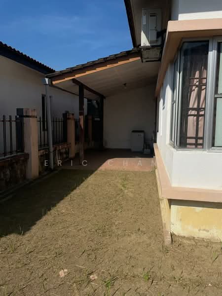Semi-Detached House for Sale in Kapar (Selangor) - Eric Chang - Exterior - PropertyGuru.com.my