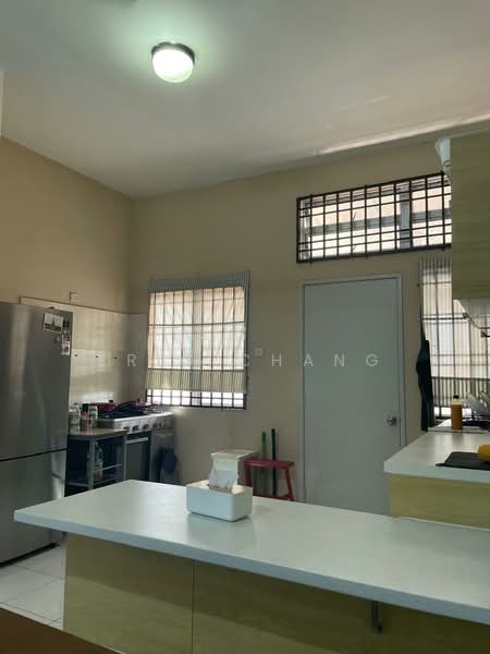 Semi-Detached House for Sale in Kapar (Selangor) - Eric Chang - Kitchen - PropertyGuru.com.my