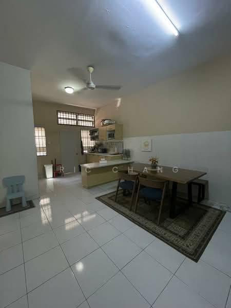 Semi-Detached House for Sale in Kapar (Selangor) - Eric Chang - Kitchen - PropertyGuru.com.my