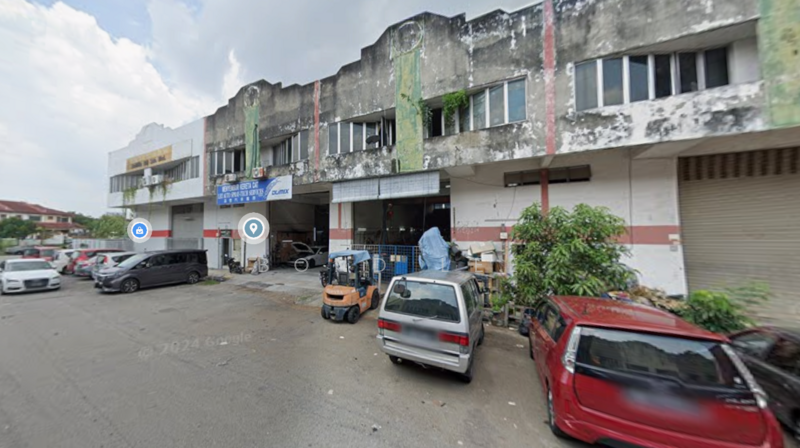Detached Factory for Rent in Seri Kembangan Industrial Area (Seri Kembangan) - Bond Lee - Exterior - PropertyGuru.com.my