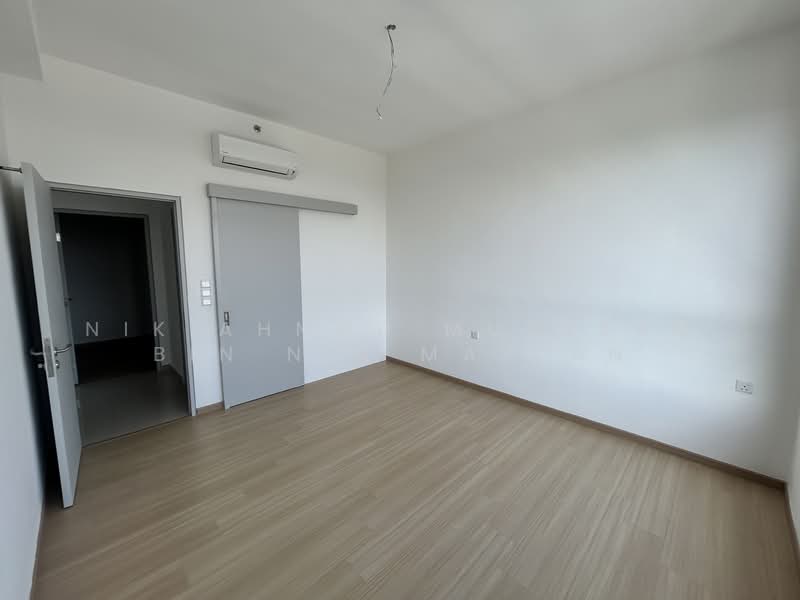 Servis Apartment untuk Disewa di BeCentral @ i-City - Nik Ahmad Muazzam Bin Nik Mazlan - Bedroom - PropertyGuru.com.my