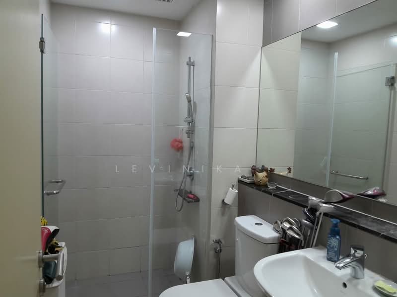 Service Residence for Sale at G Residence - Levinika . - Bathroom - PropertyGuru.com.my