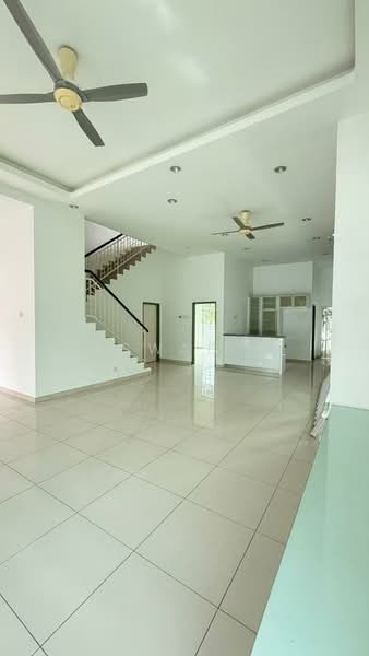 Semi-Detached House for Sale in Relau (Sungai Ara) - Aswad . - Living Room - PropertyGuru.com.my