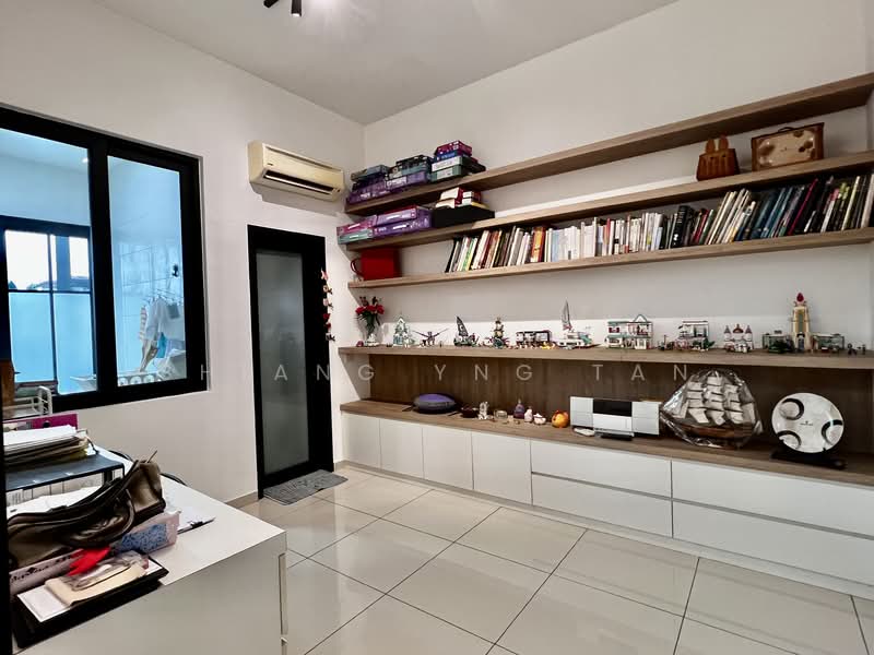 Terraced House for Sale in Johor Bahru (Johor) - Shiang Yng Tan - Study - PropertyGuru.com.my