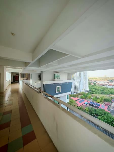 Apartment for Rent at University Place (Plaza Ivory) - AfiqHamzah . - Corridor - PropertyGuru.com.my