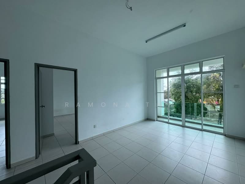 Semi-Detached House for Sale in Pulau Gadong (Klebang) - Ramona Tan - Living Room - PropertyGuru.com.my
