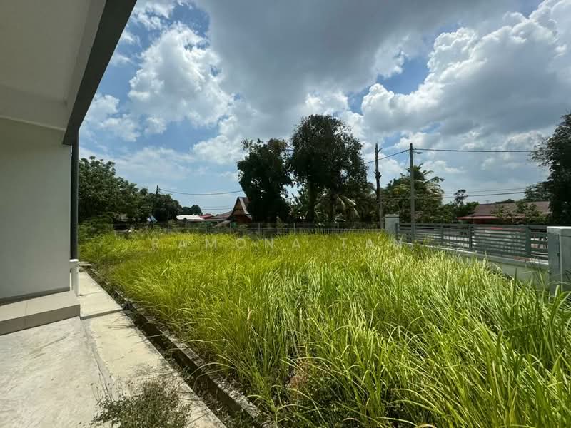 Semi-Detached House for Sale in Pulau Gadong (Klebang) - Ramona Tan - Exterior - PropertyGuru.com.my