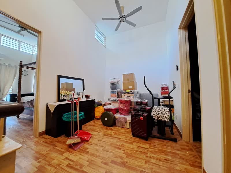 2-storey Terraced House for Sale in Sierra Ukay (Ampang) - Mahirah . - Bedroom - PropertyGuru.com.my