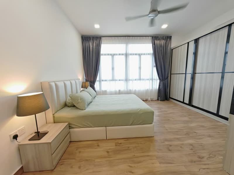 Service Residence for Sale at D'Summit Residences - Claire Lai - Bedroom - PropertyGuru.com.my