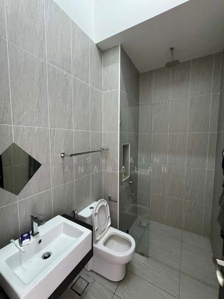 2.5-storey Terraced House for Rent in Iskandar Puteri (Nusajaya) (Johor) - Asshvain Tanabalan - Bathroom - PropertyGuru.com.my