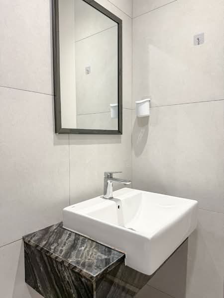 Servis Apartment untuk Disewa di Laurel Residence - Ryan Beh - Bathroom - PropertyGuru.com.my